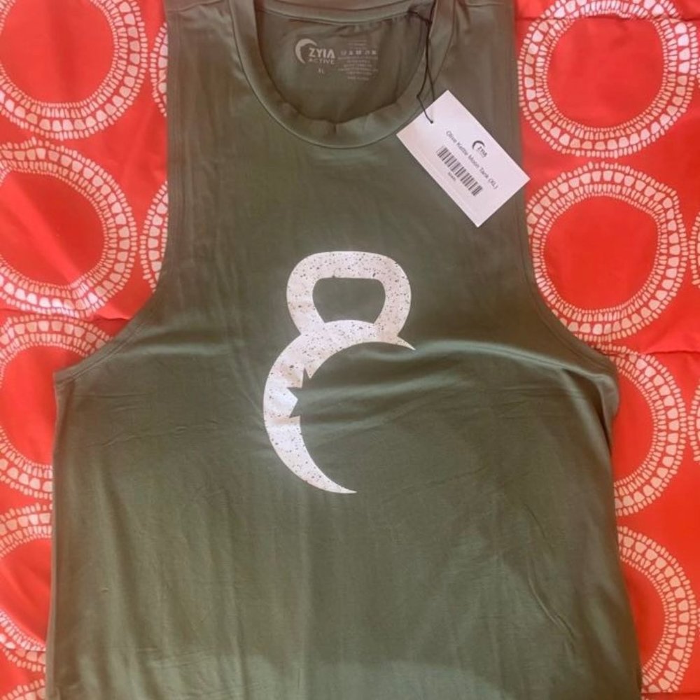 NWT Zyia Kettle Moon Tank